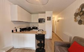 T2 Neuf, Parking Prive,Acces Mer